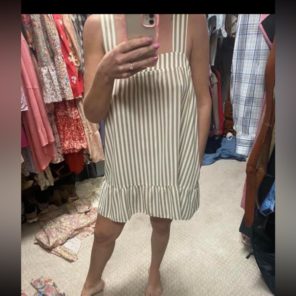 Worn once. Euc